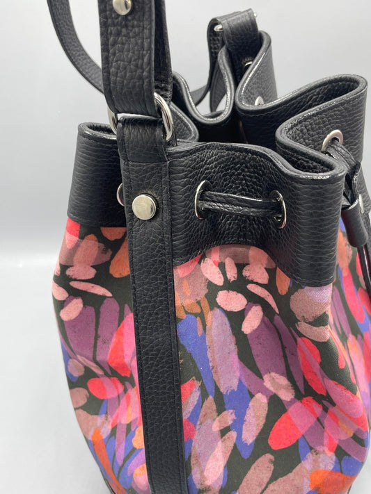 Secchiello KUSAMA nero e stampa OMBRE