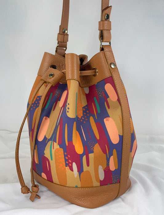 Secchiello KUSAMA cuoio e stampa Riverside