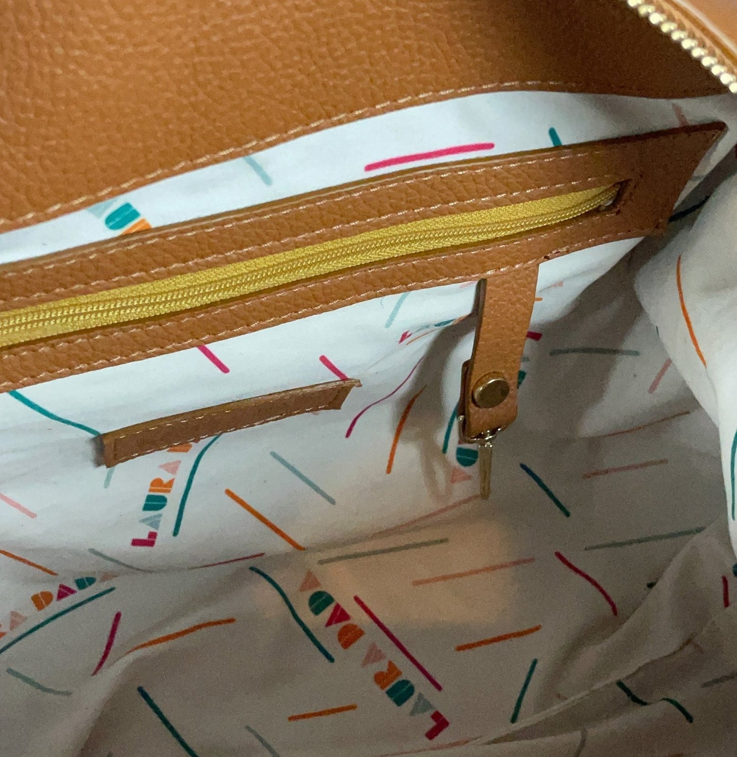 BOTERO vera pelle Cuoio e stampa Nanouk