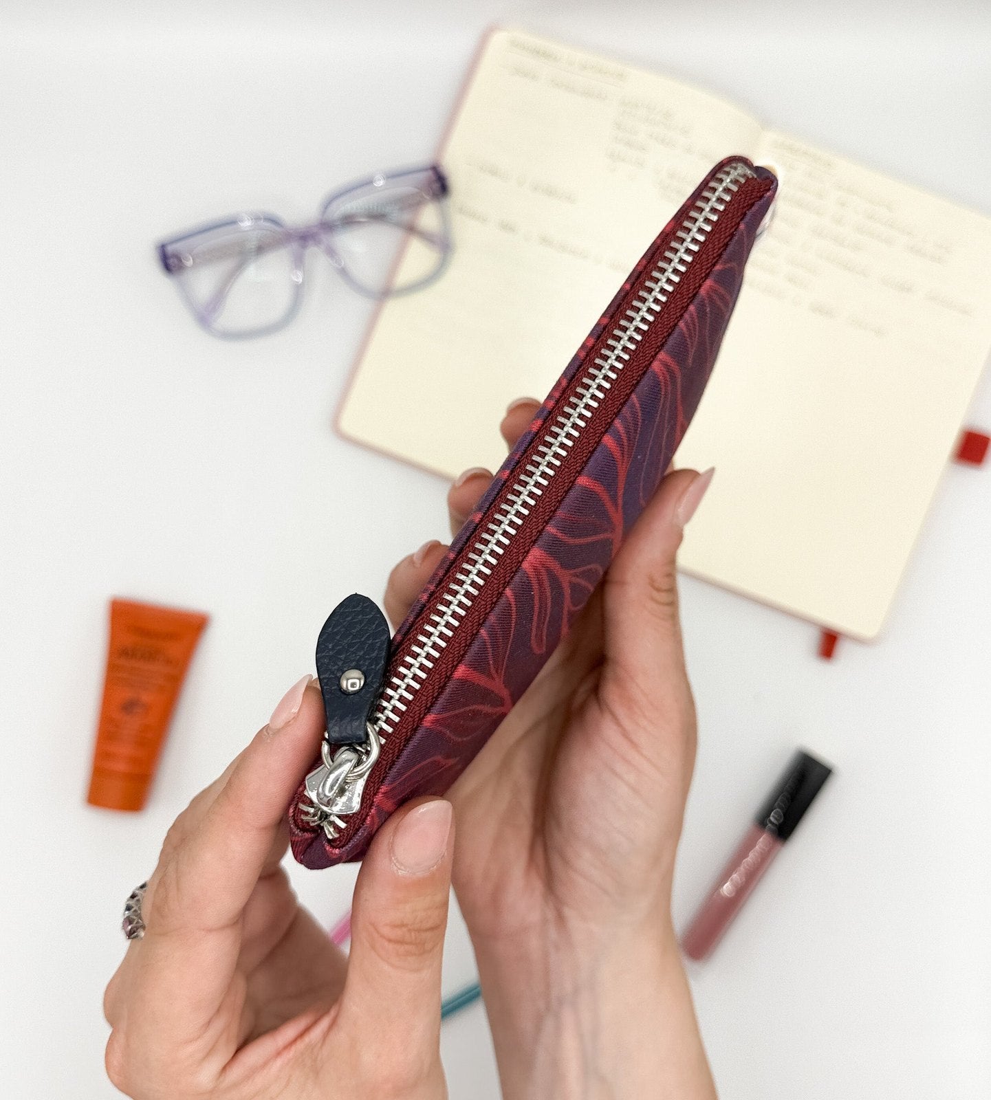 Pochette WONDER MINI con stampa Liana borgogna