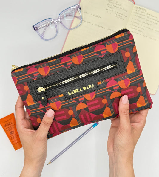 Pochette WONDER midi nera e stampa House of the Sun