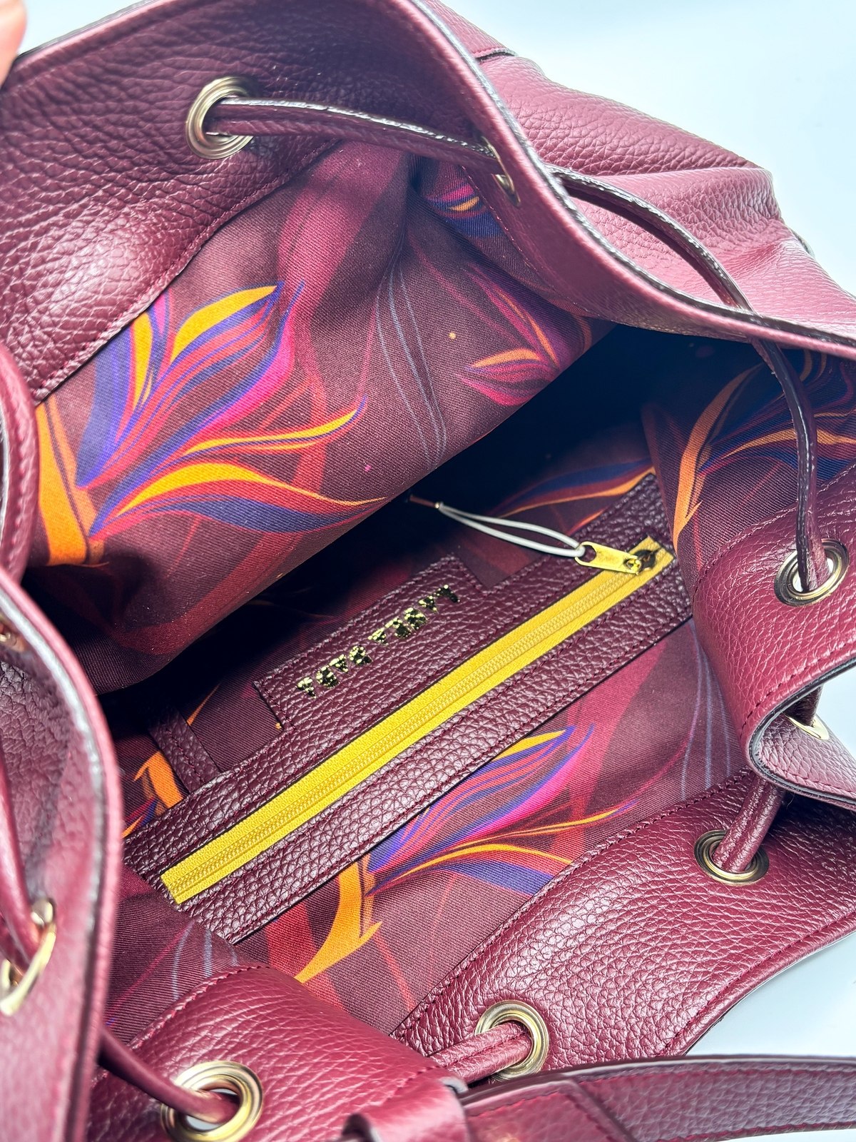 Secchiello KUSAMA Borgogna e interno stampato a scelta - su ordinazione