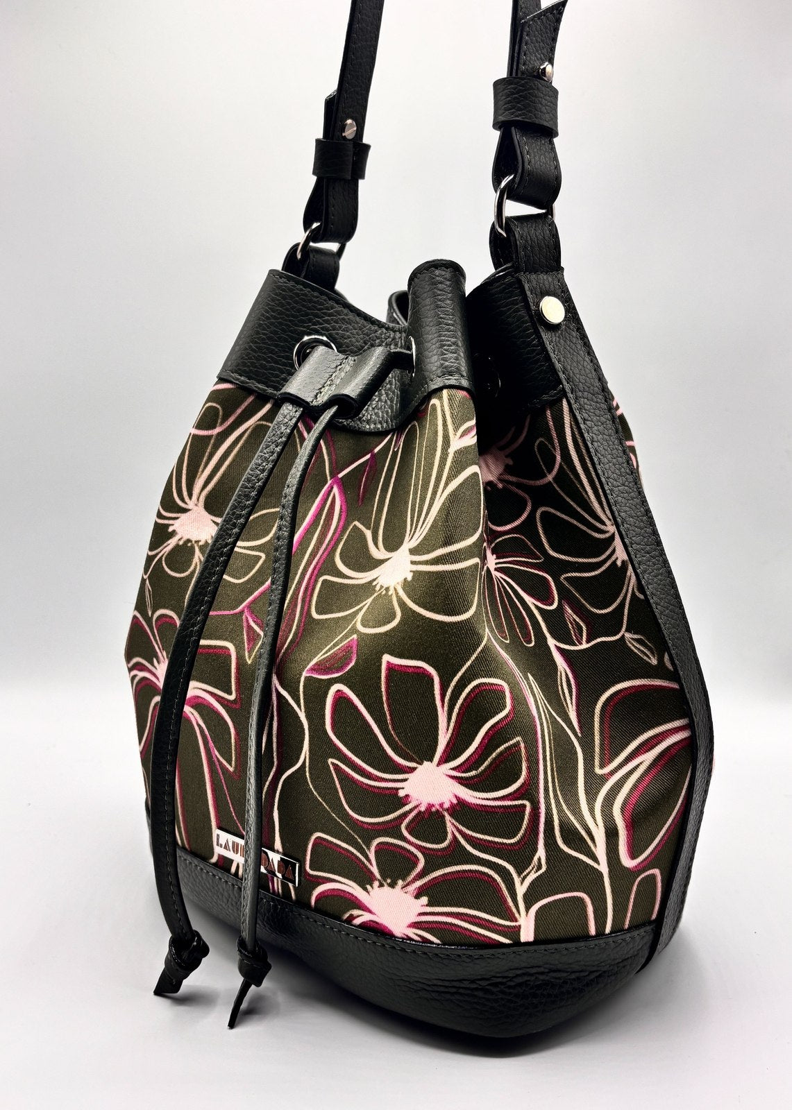 Secchiello KUSAMA verde oliva e stampa Light Bloom