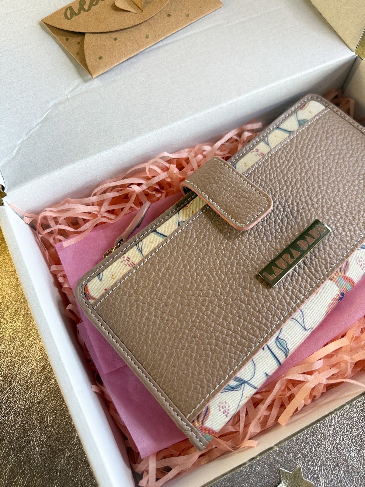 L'ATELIER: personalizza il tuo portafoglio TILDA