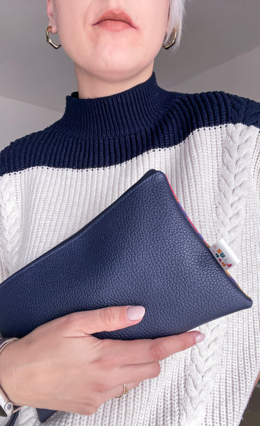 Pochette WONDER midi e stampa Encanto blu