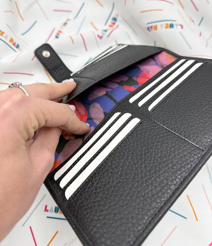 Portafoglio TILDA pelle nera e stampa Ombre + Star Box