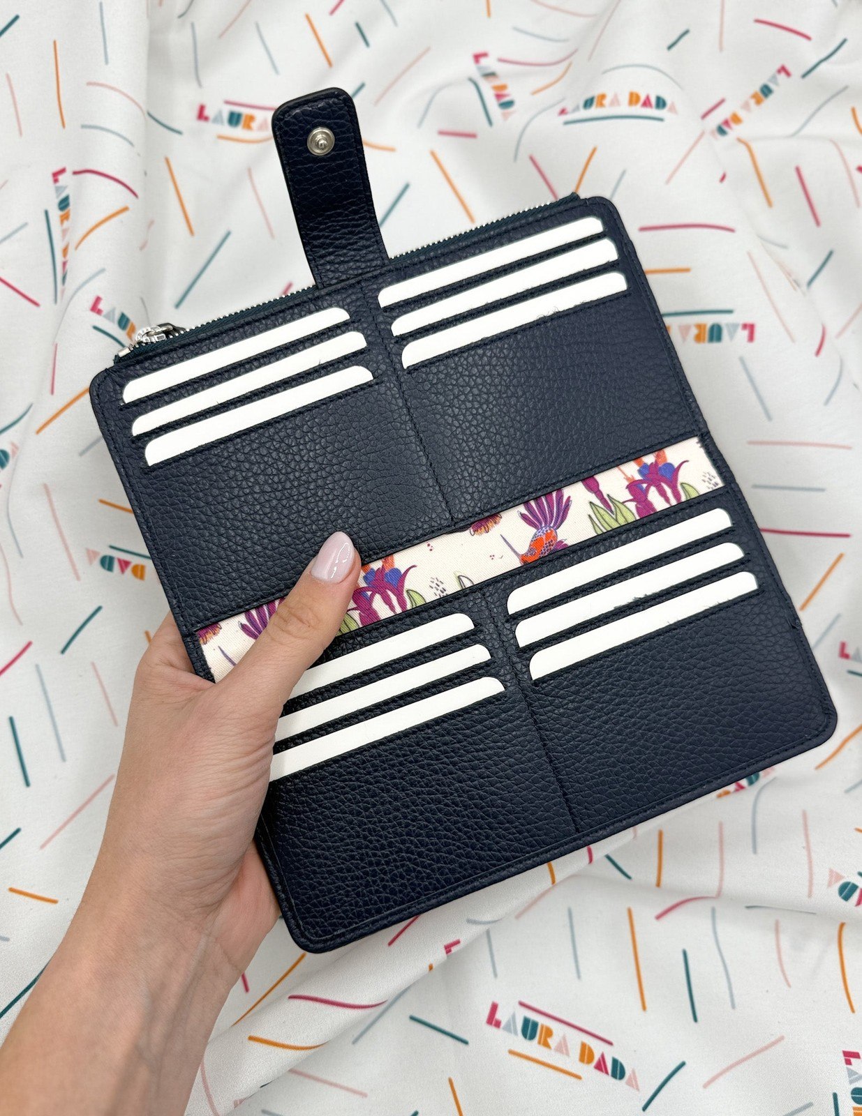 Portafoglio TILDA blu notte e stampa Colibrì + Star Box