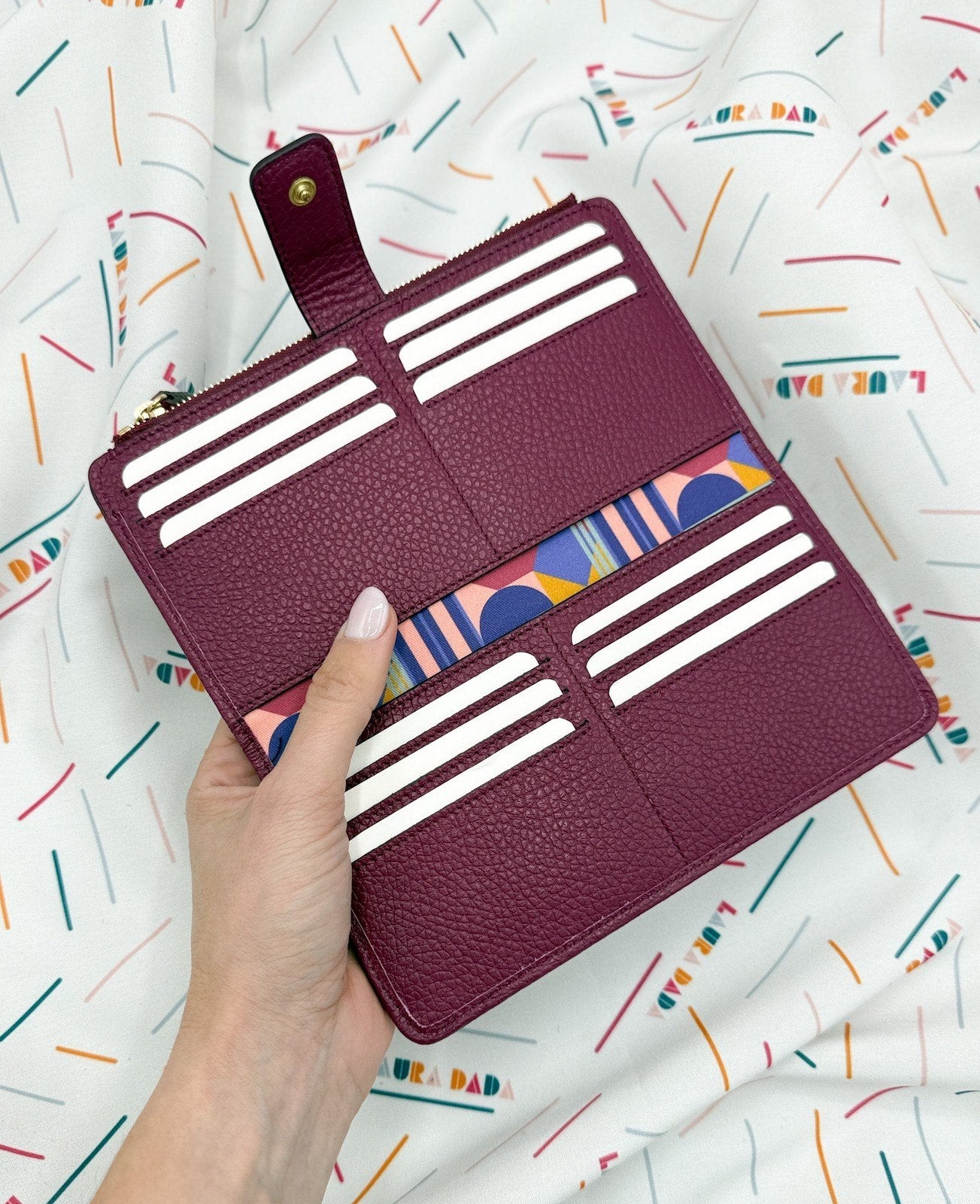 Portafoglio TILDA pelle ciclamino e stampa House of the Sun + Star Box